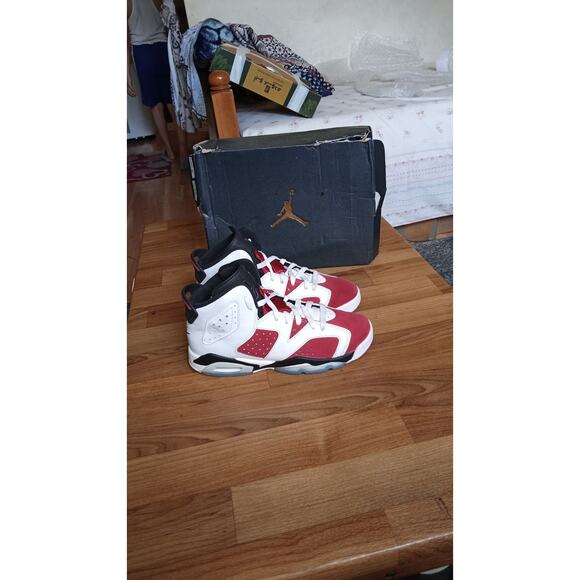 Nike Air Jordan Retro 6 Carmine 2020 Mens Shoes White Red size 6.5Y main image 11